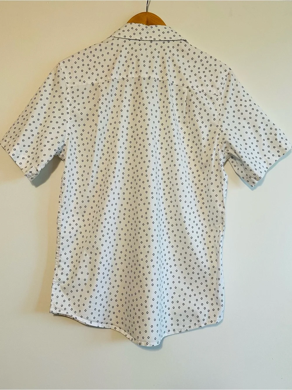 George Classic Fit White and Black Dot Print Cotton Short-Sleeve Button-Up Shirt